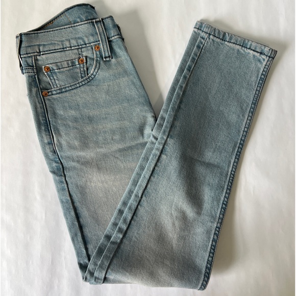 Levi's 510 28x30 Men’s Light Wash Jeans - Picture 1 of 12